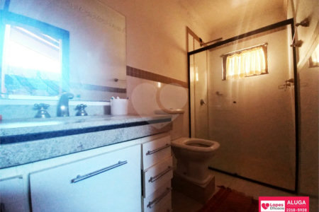 Linda casa com piscina localizada no melhor condomínio de Hortolândia - Green Park.