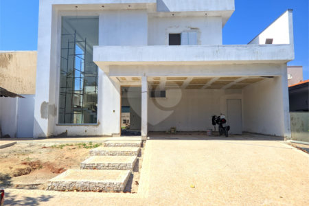 Sobrado no Condomínio Acacias II, localizado em Araraquara/SP .