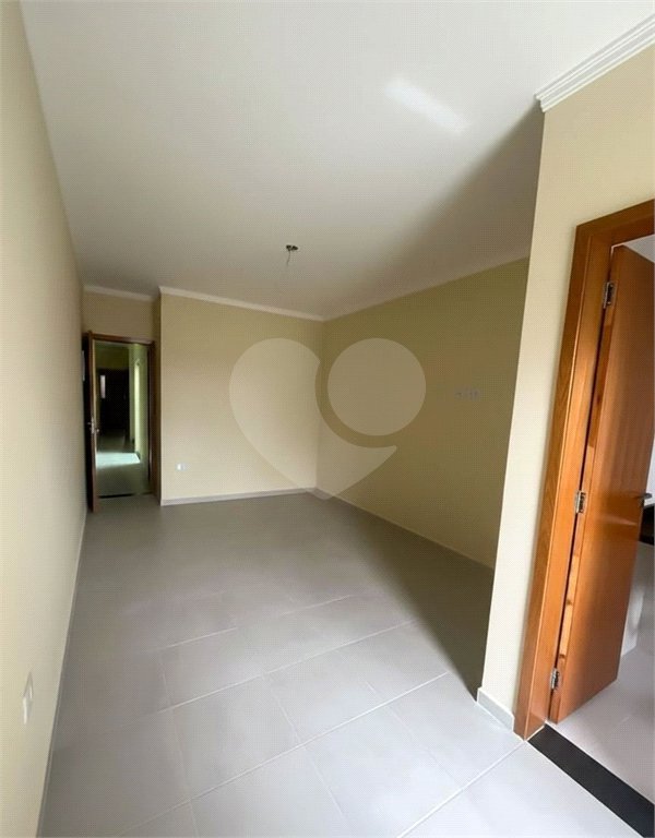 Sobrado 3 dorms sendo 1 suite, 2 vagas e 120m²