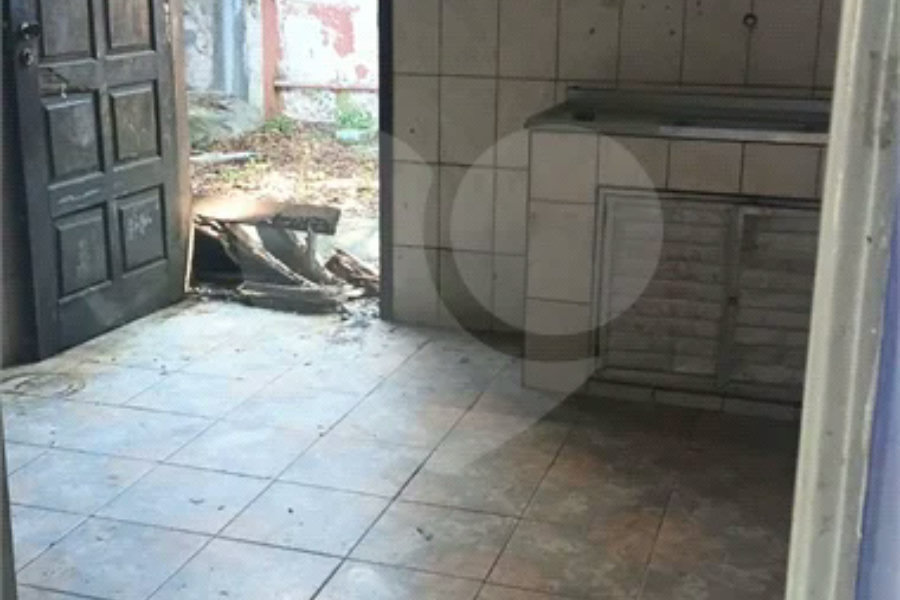 OPORTUNIDADE! ÓTIMO PARA INVESTIDOR. TERRENO 307 M²- Proximidade JABAQUARA