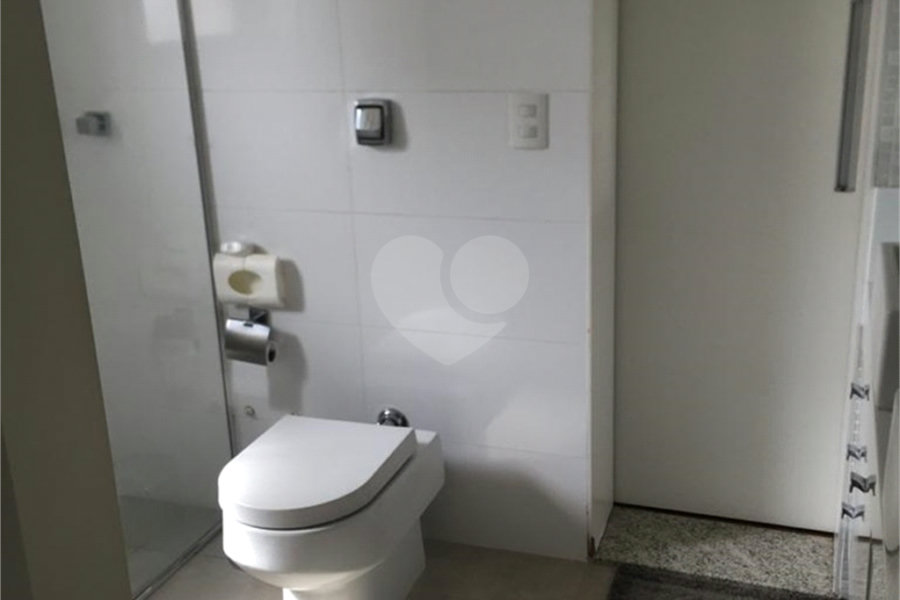 Apartamento para venda Alto de Santana com 220 m² de área primativa.