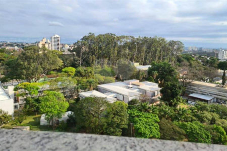 Apartamento no Condomínio Via Campus.