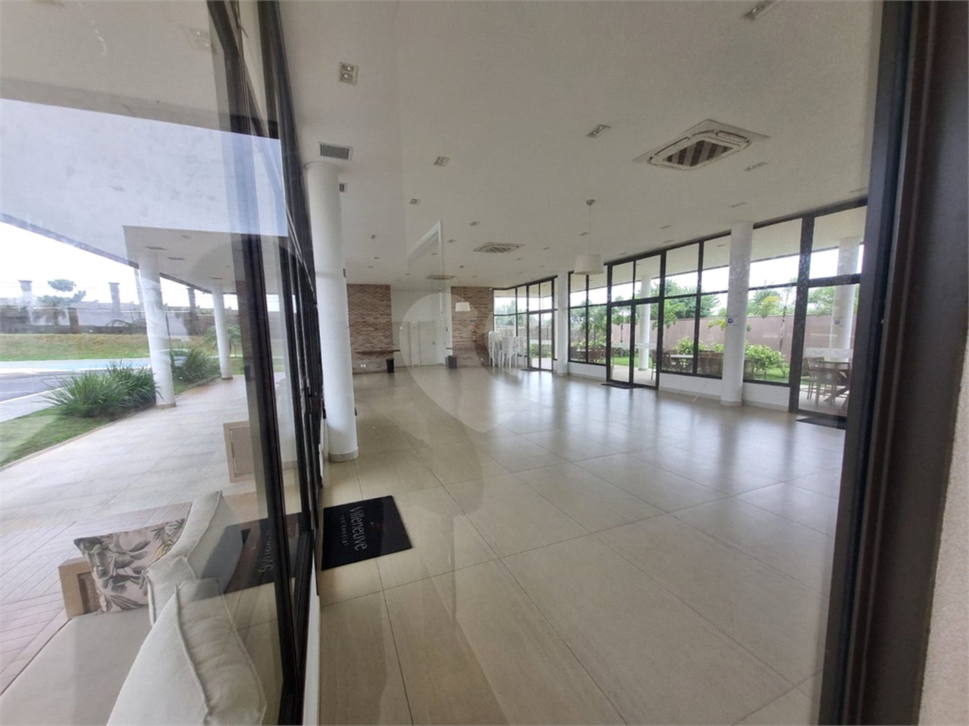 Casa térrea no residencial Villeneuve - São Carlos/SP
