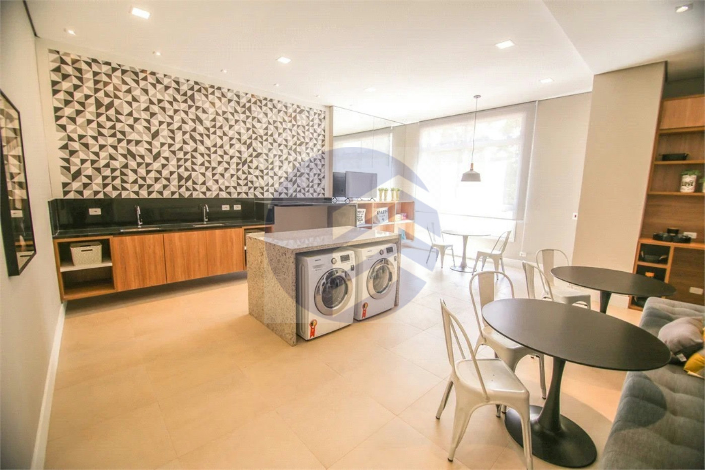 Apartamento à venda com 2 quartos, sendo 1 suíte, em Jardim Sul, São Paulo - SP