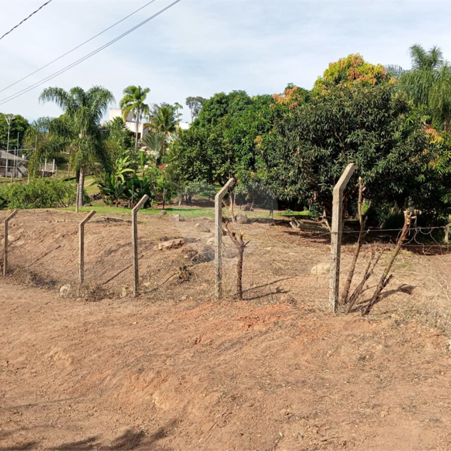 Terreno residencial à venda em Vinhedo/SP.