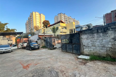 Terreno á venda - Saúde