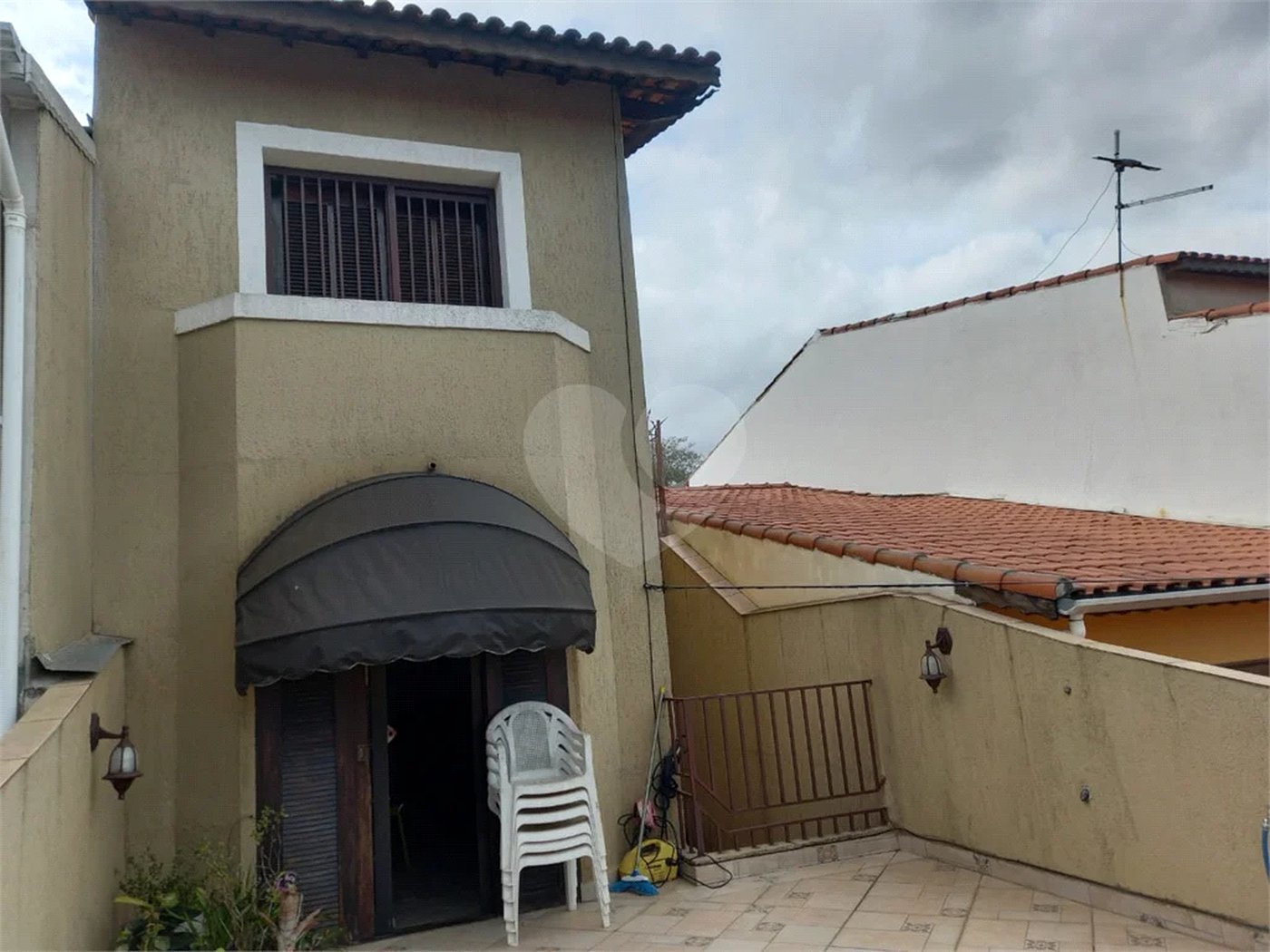 Sobrado de 4 quartos 1 suíte 2 vagas bairro Jardim City- Guarulhos-SP.