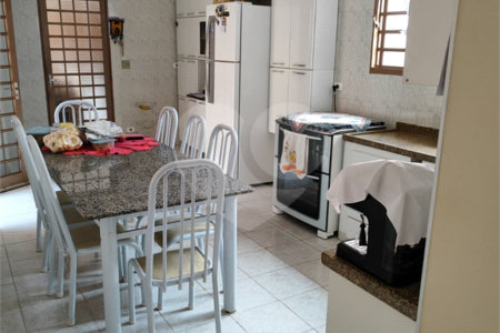 Casa à Venda no Jardim Cruzeiro do Sul - São Carlos