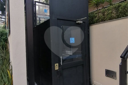 SALA COMERCIAL TOP, VENDA OU LOCAÇÃO, METRÔ VERGUEIRO COM 28,76m2