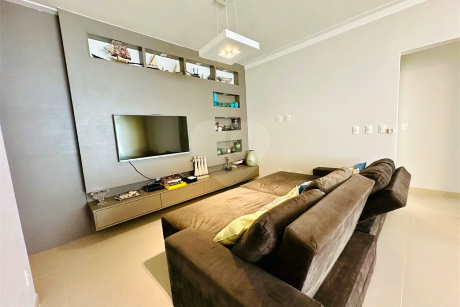 Apartamento à venda com 3 quartos, sendo 1 suíte, em Riviera de São Lourenço, Bertioga, SP