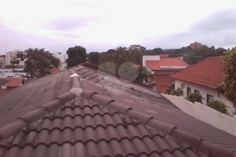 CASA TÉRREA ASSOBRADADA A VENDA NO TREMEMBÉ - 4 DORMS (2 SUÍTES), CHURRASQUEIRA E 4 VAGAS DE GARAGEM