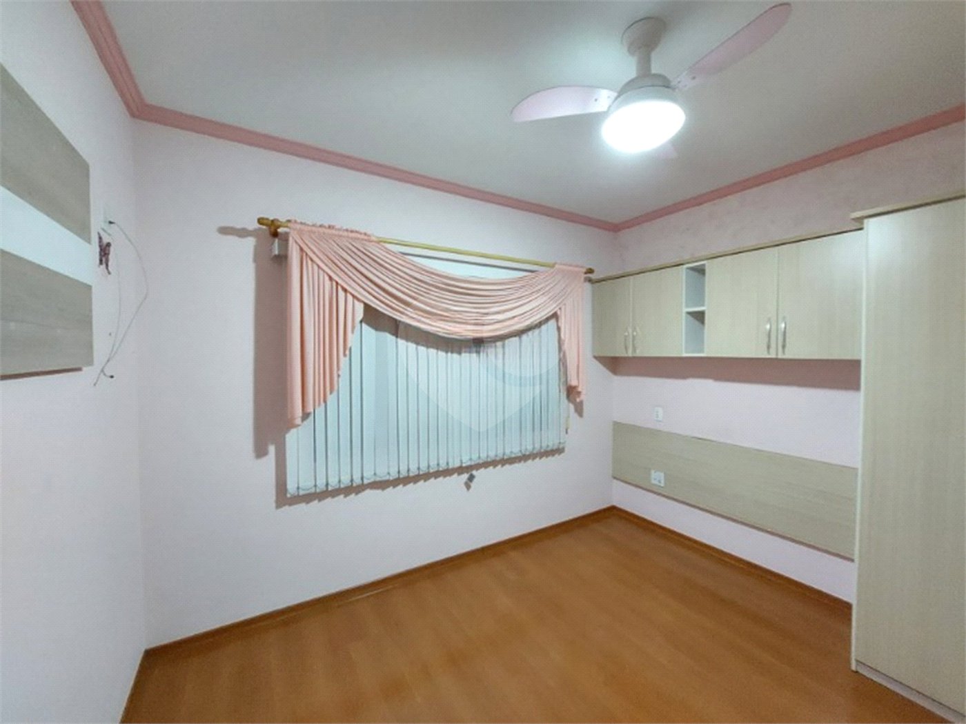 Casa para venda ou locação no Jardim Ipanema