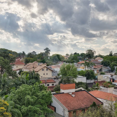 Apartamento com 68m² sala 02 ambientes, 02 dormitórios, sendo 01 suíte banheiro social e vaga no subsolo.! Venha conhecer!