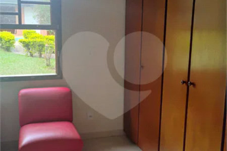 Casa à venda com 3 quartos, sendo 2 suítes, no condomínio Cafezal VI, Itupeva - SP