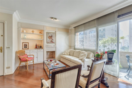 Apartamento à venda com 3 suítes em Campo Belo, São Paulo, SP