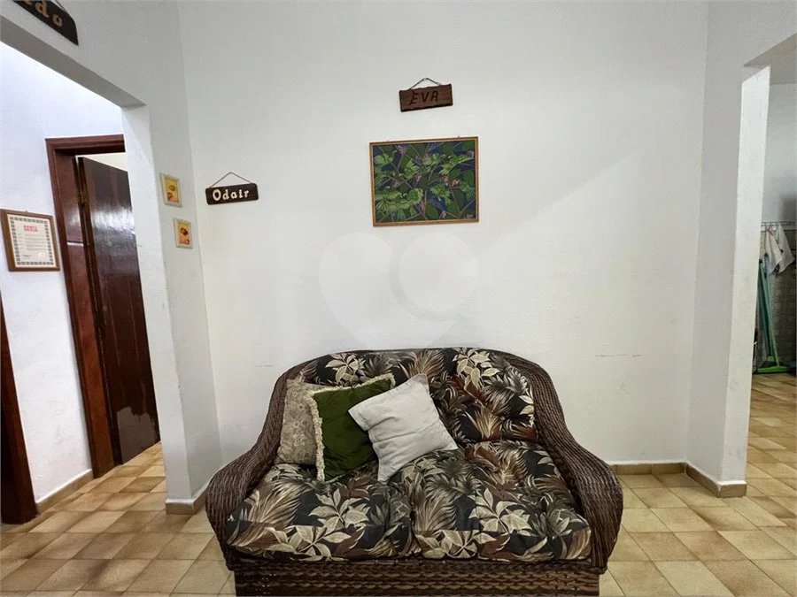 CASA NA PRAIA A POUCOS PASSOS DO MAR TERRENO AMPLO E EXCELENTE ESPAÇO PARA TODA A FAMÍLIA