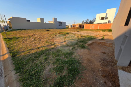 Terreno 10X24 Residencial Villenuve