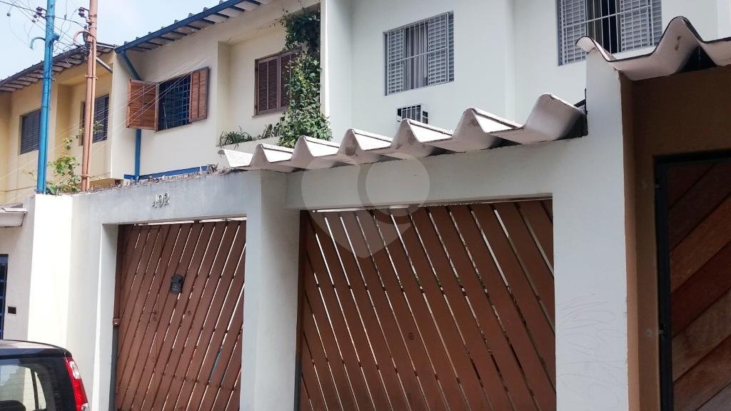 Sobrado de 105m2 à venda com 3 dormitórios na Vila Santa Catarina