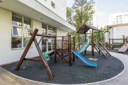 Apartamento à venda com 3 quartos, sendo 1 suíte, em Parque Reboucas, São Paulo, SP