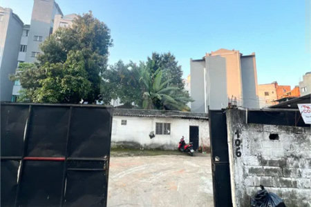 Terreno á venda - Saúde