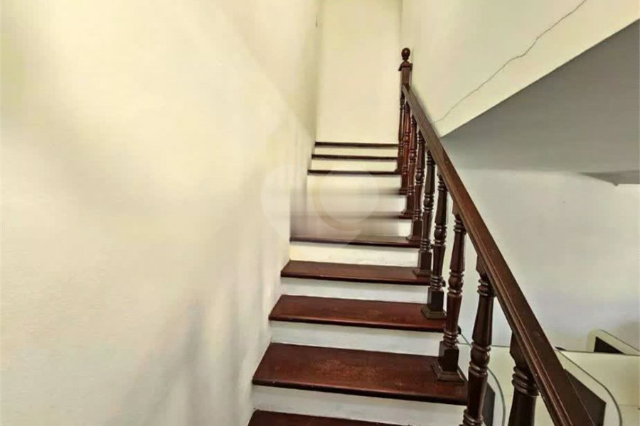 Sobrado com 280m² á venda - Itaquera