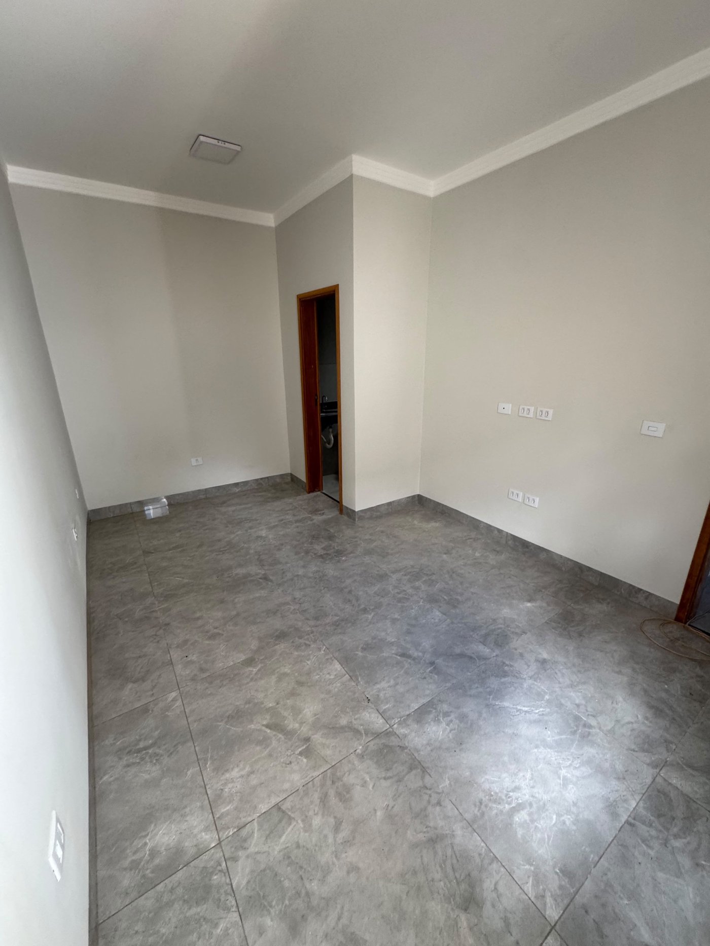 Casa para alugar com 3 quartos, sendo 1 suíte, em Jardim Bela Vista, Três Lagoas, MS