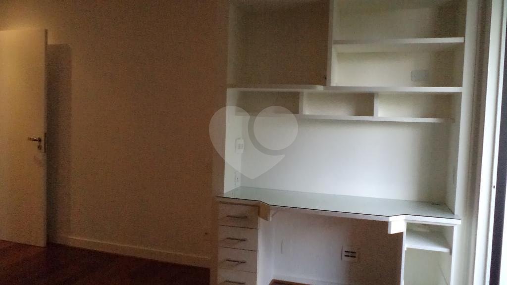 Apartamento para alugar com 4 suítes em Alto da Boa Vista, São Paulo, SP