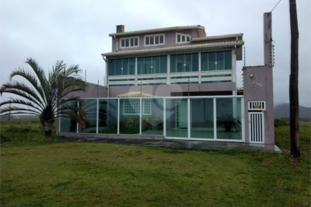 Casa com 3 dorms, Balneario Mar E Sol, Ilha Comprida