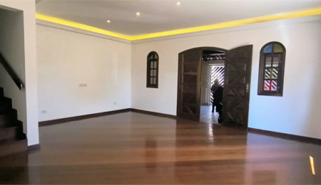 Sobrado à venda com 3 quartos, sendo 2 suítes,  em Jardim Ivana, São Paulo, SP