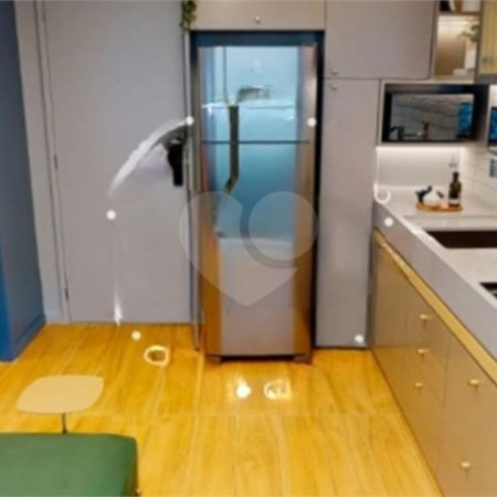 Studio de 33 m2 à venda no melhor da Vila Mariana, a 7 minutos caminhando do metrô Ana Rosa.