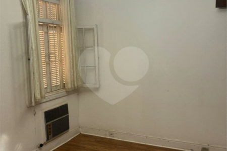 Casa a Venda no Charmoso Bairro do Belém com 300 m2 e Excelente Localização no charmoso bairro do Belém