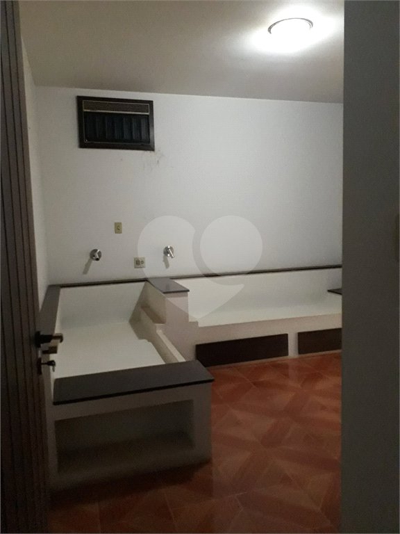 Casa de 3 andares à Venda no Jardim Cardinalli