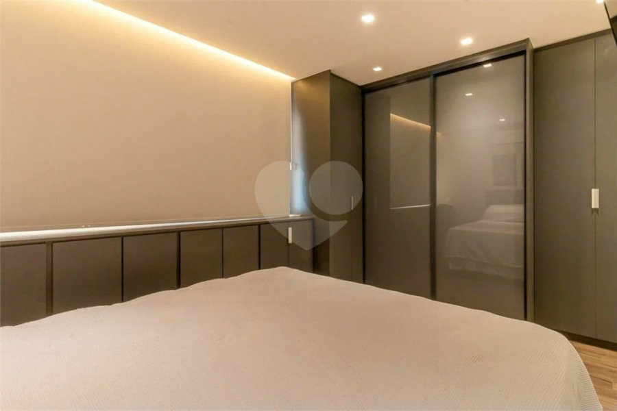 LOFT DUPLEX DE CINEMA. VENHA FAZER UMA VISITA.