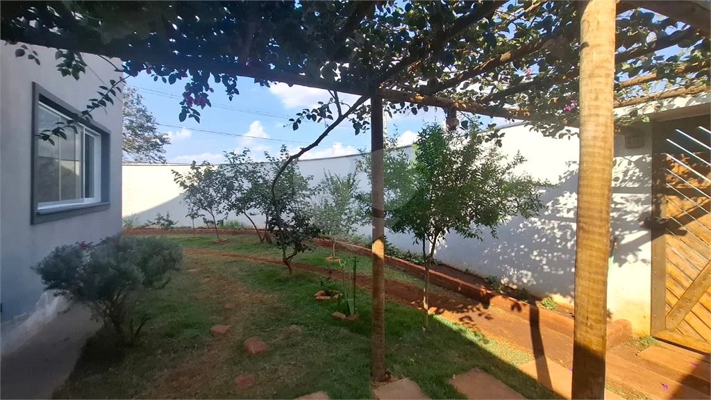 Sobrado com Piscina à Venda no Terras de Treviso – Piracicaba/SP