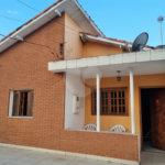 BELA CASA 274 M² C/ 3 QUARTOS 1 SALA 1 COZINHA 3 BANHEIROS 2 VAGAS Para Estacionamento coberta P/ VENDA NA V N Cachoeirinha