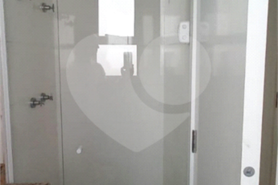 Apartamento com sacada - metrô Tucuruvi - NOVO