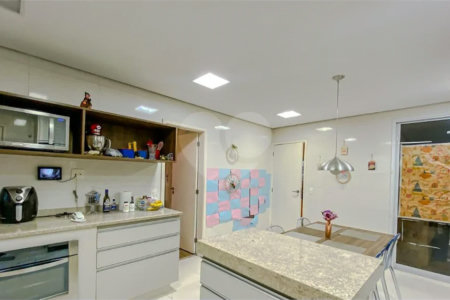 Cond Grand Boulevard. Apartamento na móoca com 228m2 sendo 3 suites 4 vagas, Estuda Permuta.