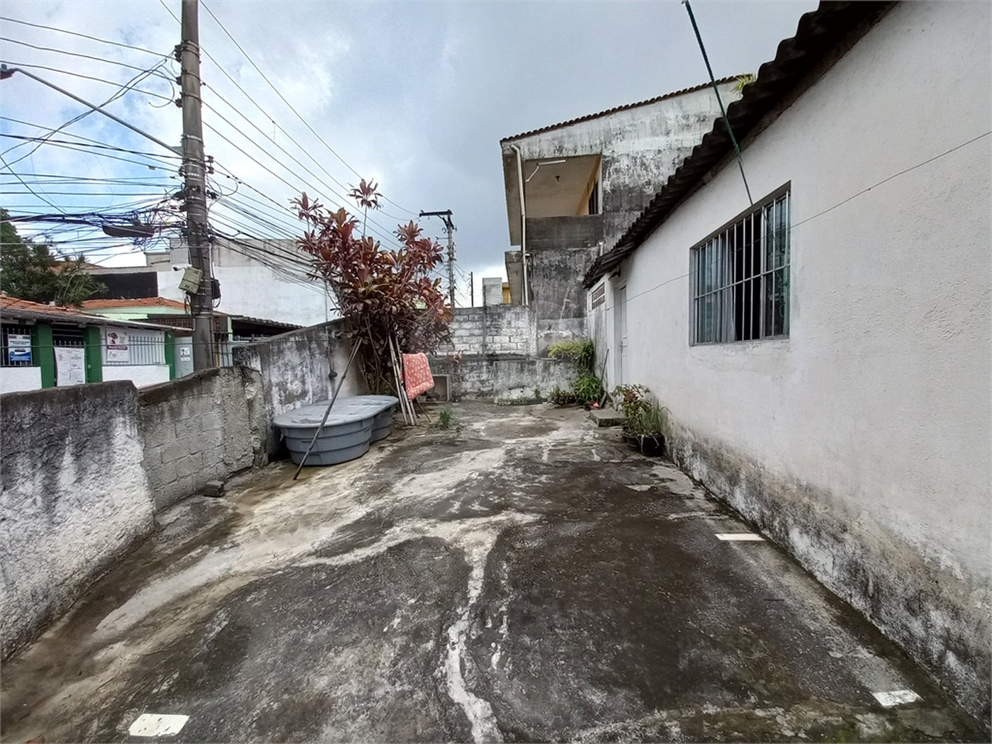 Casa de 292m² de terreno à venda - Vila Pirajussara