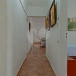 APARTAMENTO 2 QUARTOS (+1 REV.) MOBILIADO P/ALUGAR NO GUARUJÁ/PITANGUEIRAS 96m2 VISTA MAR