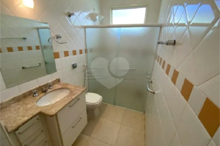 Casa à Venda no Condomínio Montreal - São Carlos/SP