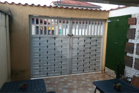 Sobrado á venda - Praia Grande