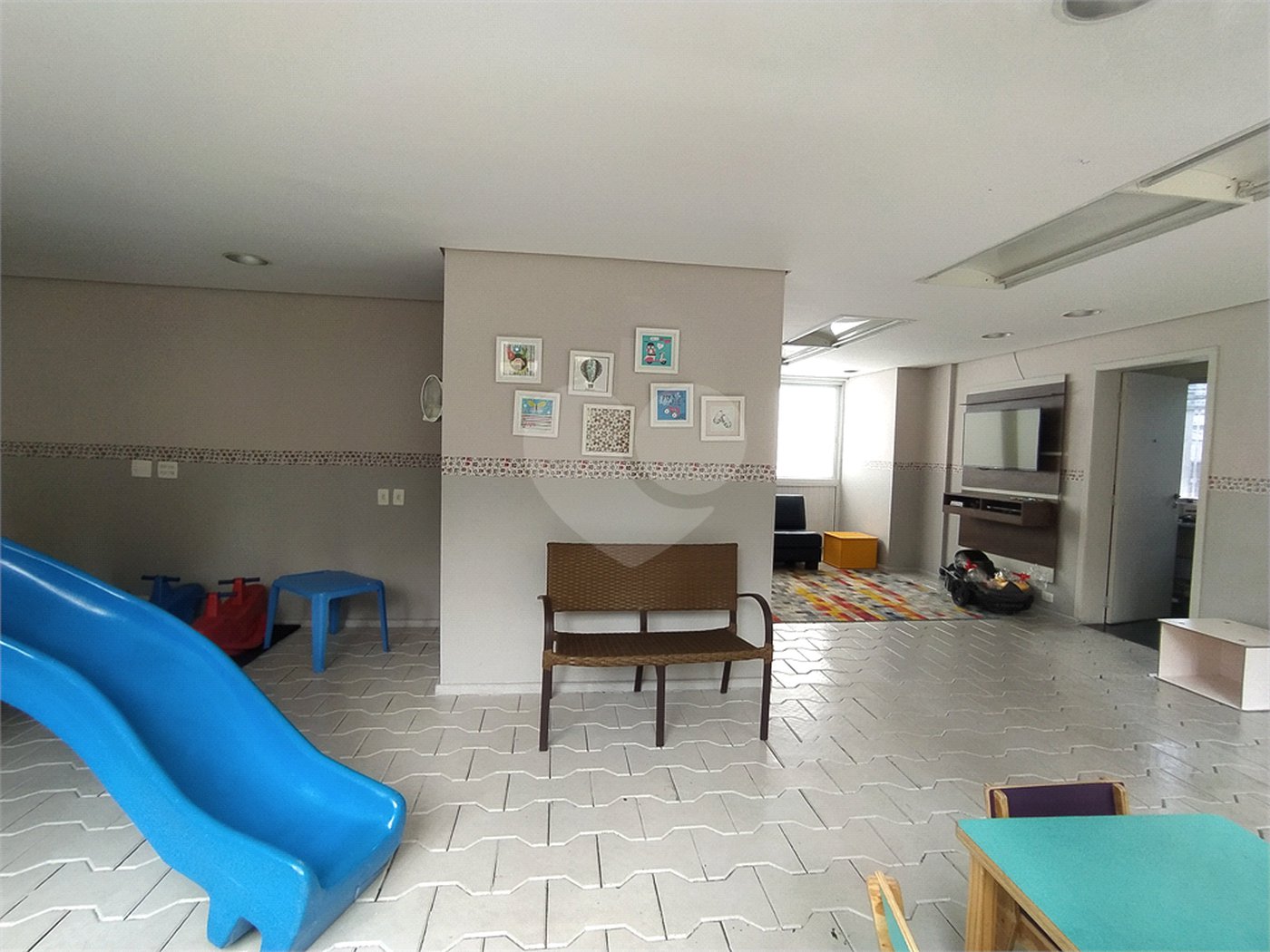 Apartamento de 145m2 com varanda gourmet 3 dormitórios e 2 vagas à venda na Chácara Klabin