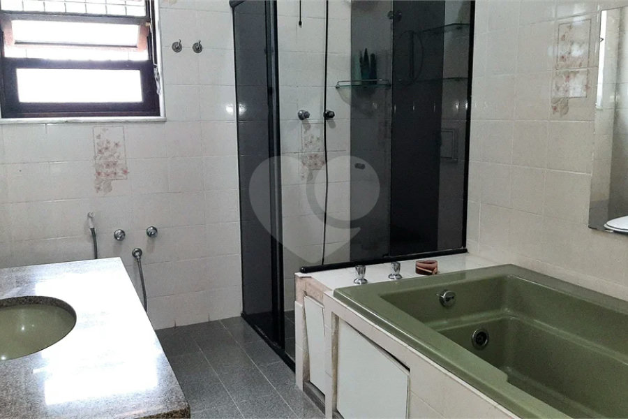 Vende-se Casa incrível no Jardim Prudência!