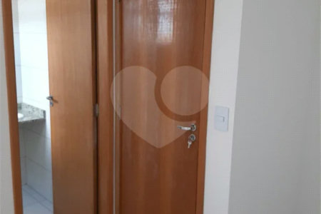 Casa em condomínio com 55m² , 2 dormitórios , sendo 2 suítes , 2 vagas , à venda na Penha.