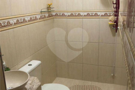 Sobrado para venda na cidade de Ibaté-SP.