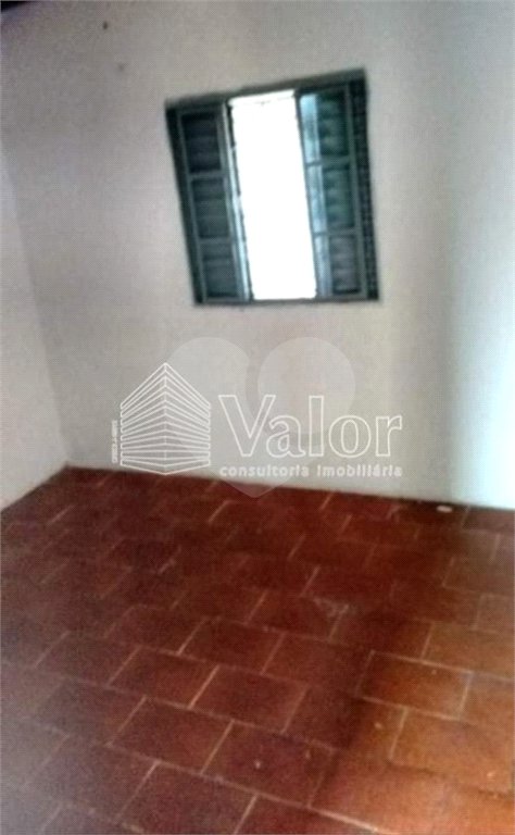 Casa em excelente localização na Vila Prado á venda.