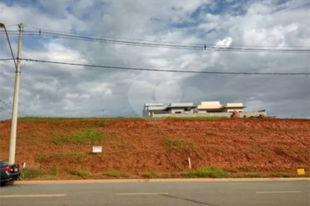 Terreno No Condomínio Terras Da Fazenda.
