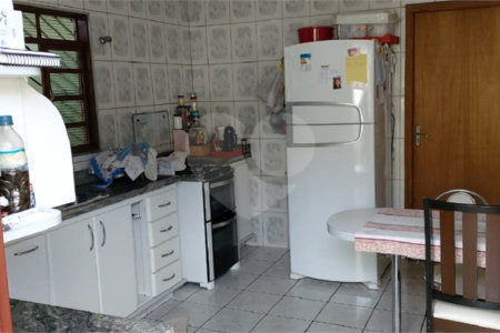 Casa Térrea para venda.