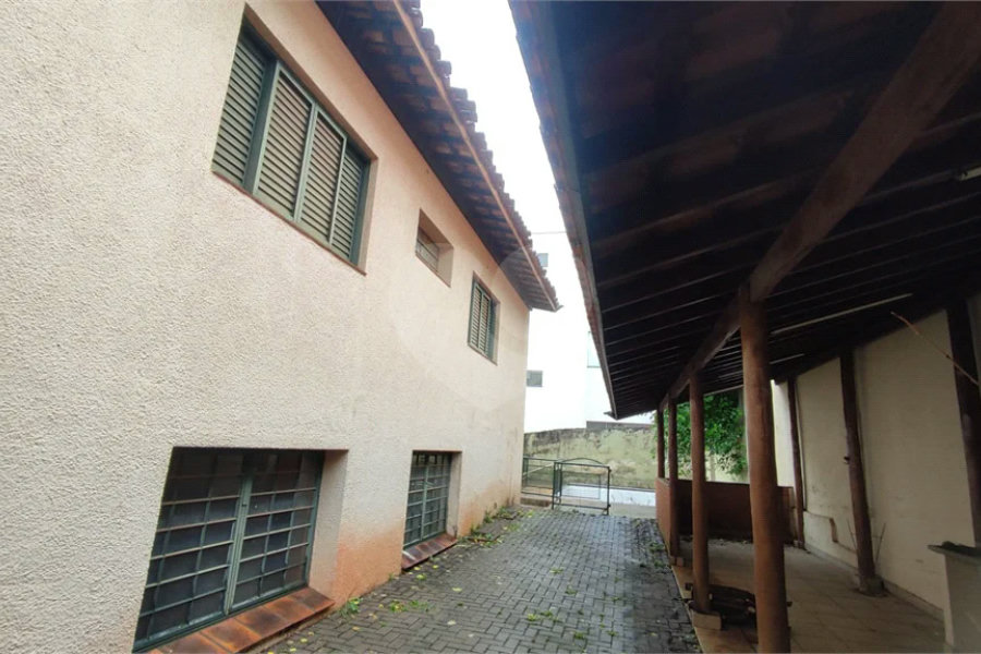 Casa à venda no Centro de Piracicaba -SP.