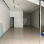 Salão Comercial 150m² na Lucas Nogueira Garcez - Atibaia - SP